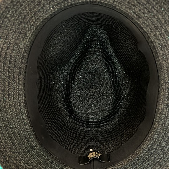 Ladies Hat - Picture 6 of 9